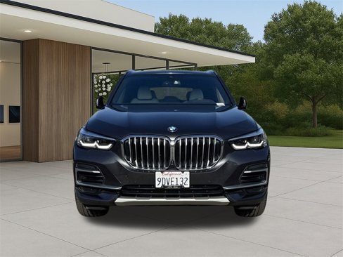 Certified 2023 BMW X5 sDrive40i w/ Parking Assistance Package image 3