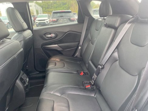 Used 2022 Jeep Cherokee Limited w/ Mopar Interior Package image 16