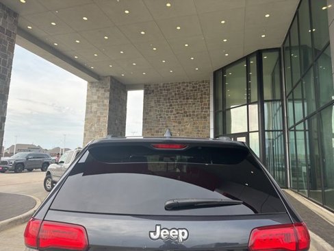 Used 2014 Jeep Grand Cherokee Limited image 4