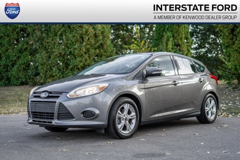 Used 2014 Ford Focus SE w/ SE Winter Package image 1