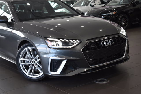 Used 2022 Audi A4 2.0T Premium Plus image 2