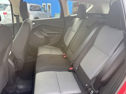 Used 2019 Ford Escape SE image 14