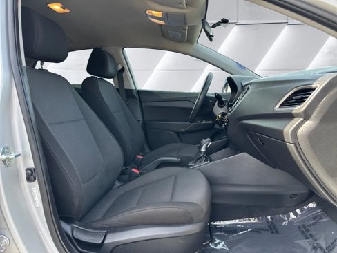 Used 2020 Hyundai Accent SE image 10