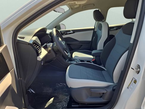 New 2025 Volkswagen Taos S image 14