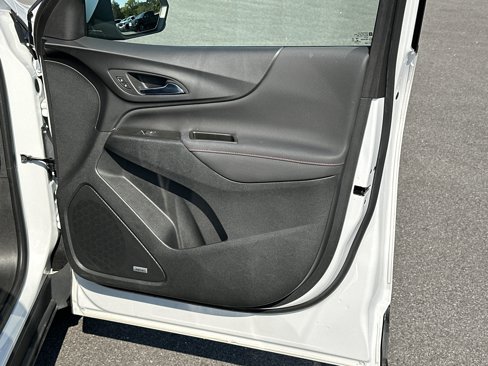 Certified 2022 Chevrolet Equinox RS w/ RS Leather Package image 14