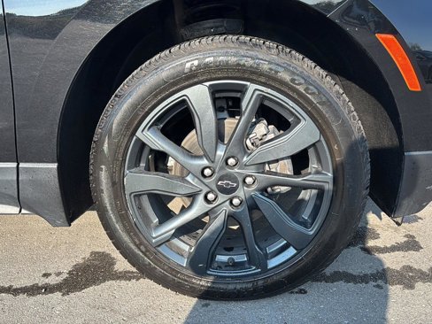 Used 2023 Chevrolet Equinox RS image 12
