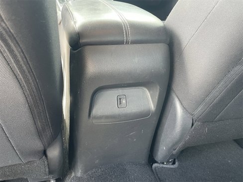 Used 2020 Nissan Sentra SV image 24