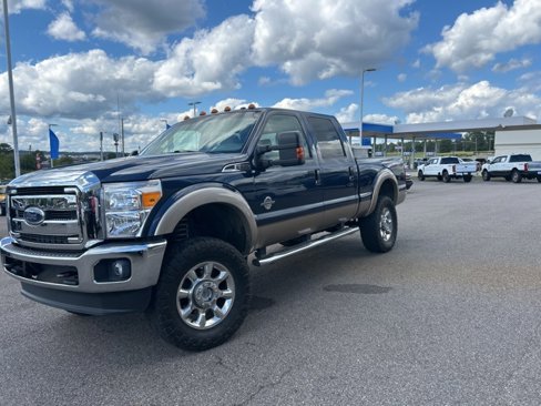 Used 2014 Ford F250 Lariat w/ Lariat Ultimate Package image 3