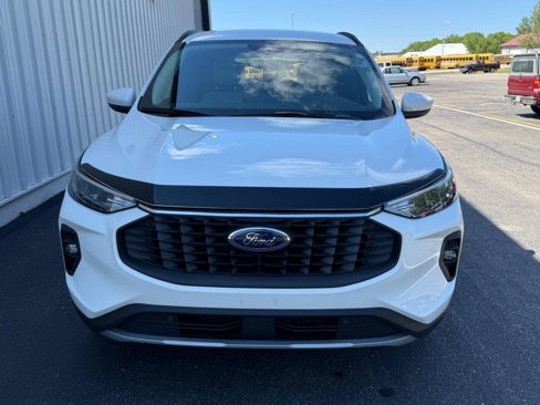 Certified 2023 Ford Escape SE image 8