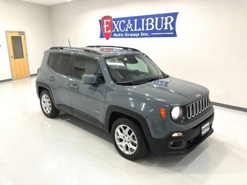 Used 2018 Jeep Renegade Latitude image 48