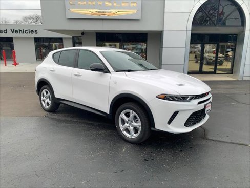 New 2025 Dodge Hornet GT w/ Cold Weather Group image 2