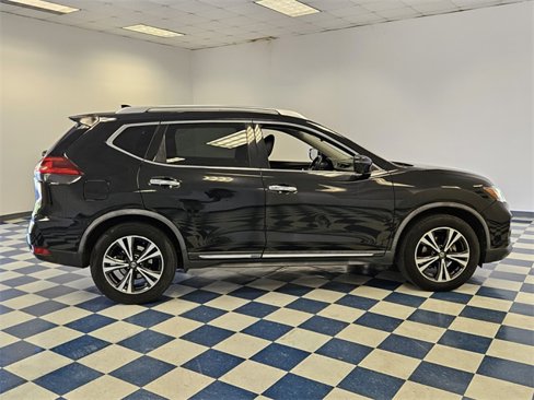 Used 2018 Nissan Rogue SL image 14