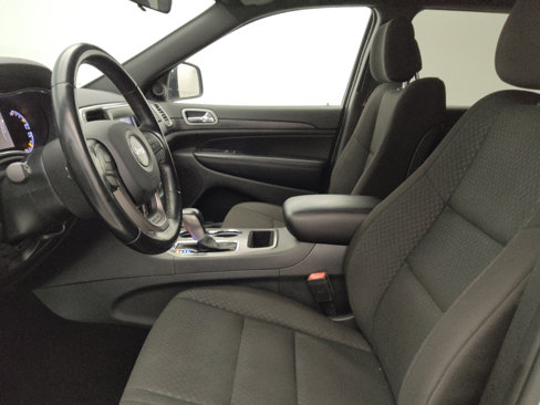 Used 2020 Jeep Grand Cherokee Laredo image 17