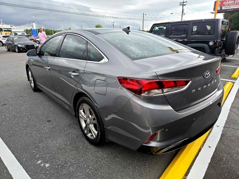 Used 2019 Hyundai Sonata Limited w/ Ultimate Package 04 image 4