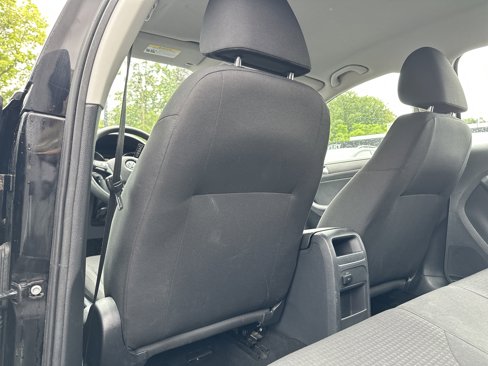 Used 2015 Volkswagen Jetta S image 26
