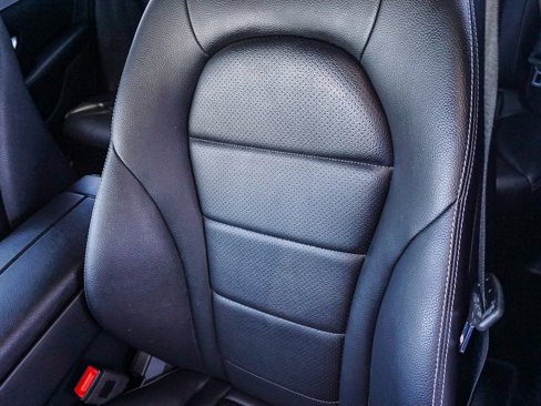 Used 2019 Mercedes-Benz GLC 350e 4MATIC image 21