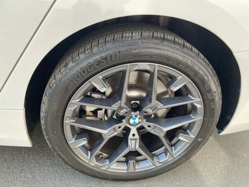 Used 2025 BMW 330i Sedan image 21