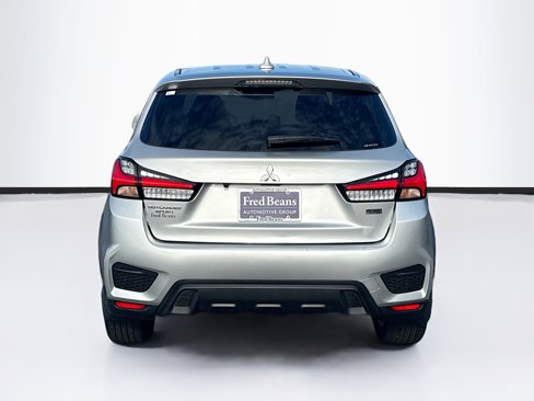 Used 2022 Mitsubishi Outlander Sport LE image 6