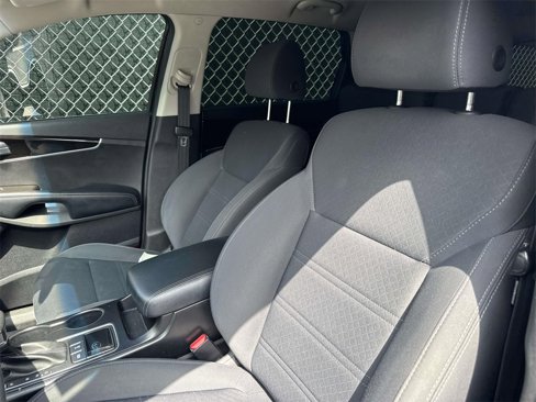 Used 2019 Kia Sorento LX image 22