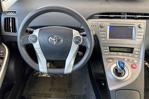 Used 2015 Toyota Prius Two image 12