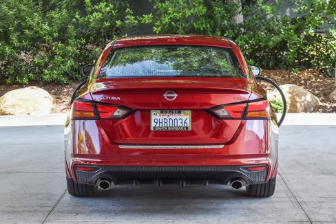 Used 2023 Nissan Altima 2.5 SR w/ SR Premium Package image 5