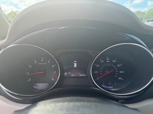 Used 2018 Kia Sedona SX Limited image 10