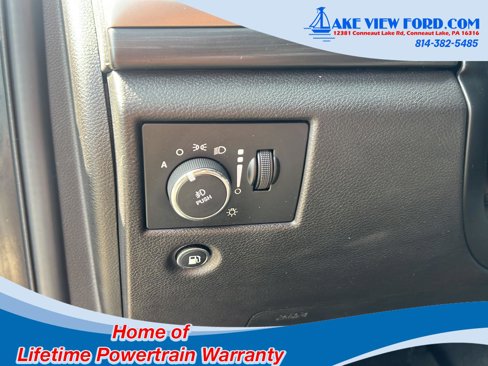 Used 2020 Jeep Grand Cherokee Laredo image 19