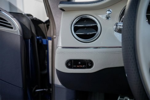 Certified 2023 Bentley Continental GT Azure image 33