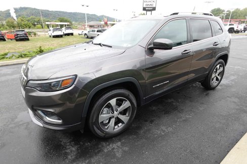 Used 2020 Jeep Cherokee Limited image 6