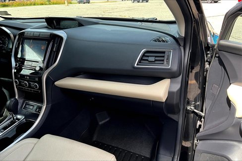 Used 2020 Subaru Ascent Limited w/ Technology Package image 17