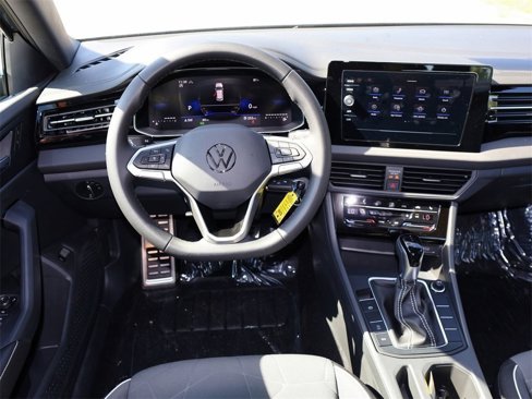 New 2025 Volkswagen Jetta Sport image 17