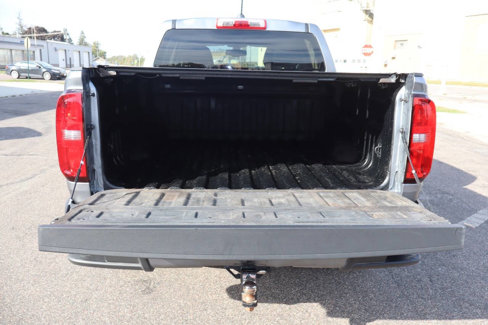 Used 2022 Chevrolet Colorado LT image 11