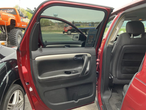 Used 2008 Saturn Outlook XE w/ Advanced Audio Package image 19