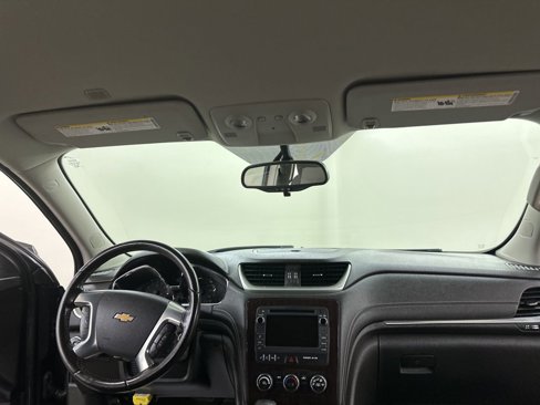 Used 2017 Chevrolet Traverse LT image 23