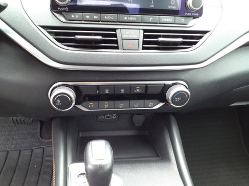 Used 2022 Nissan Altima 2.5 SR image 24