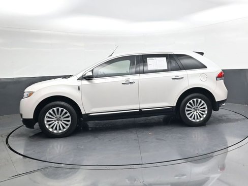 Used 2015 Lincoln MKX FWD image 7