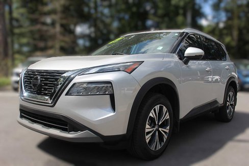 Used 2021 Nissan Rogue SV w/ Premium Package image 3