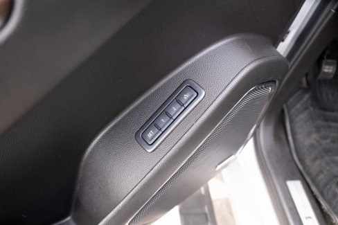 Used 2015 Chevrolet Tahoe LT image 16