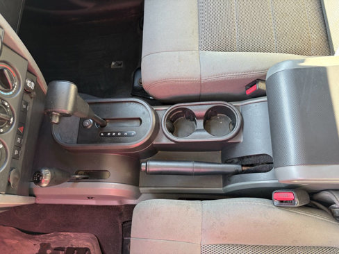 Used 2008 Jeep Wrangler Unlimited Rubicon w/ PWR Convenience Group image 18