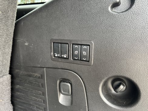 Used 2017 Chevrolet Tahoe Premier image 34