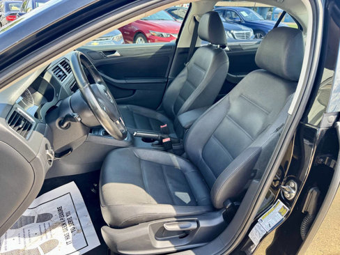 Used 2012 Volkswagen Jetta SE image 10
