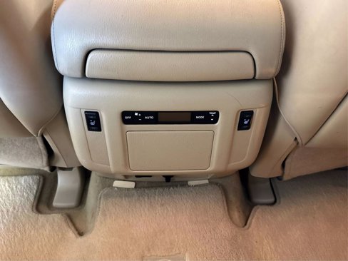 Used 2012 INFINITI QX56 4WD image 25
