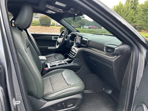 Used 2022 Ford Explorer Timberline image 40