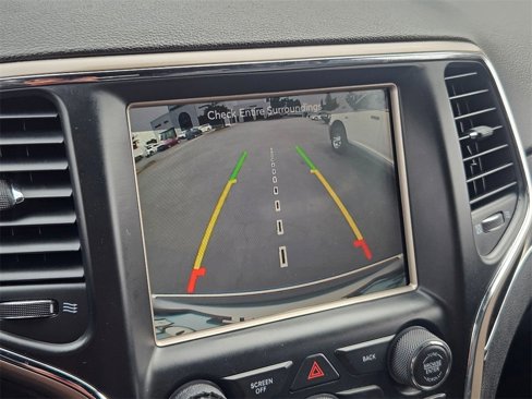 Used 2014 Jeep Grand Cherokee Limited image 21