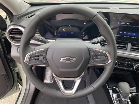 New 2025 Chevrolet Trax ACTIV w/ Driver Confidence Package image 26