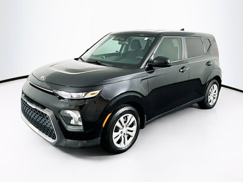 Used 2020 Kia Soul LX image 3