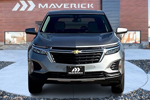 Used 2023 Chevrolet Equinox LT w/ Driver Convenience Package image 2