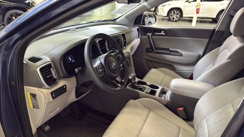 Used 2017 Kia Sportage LX image 12