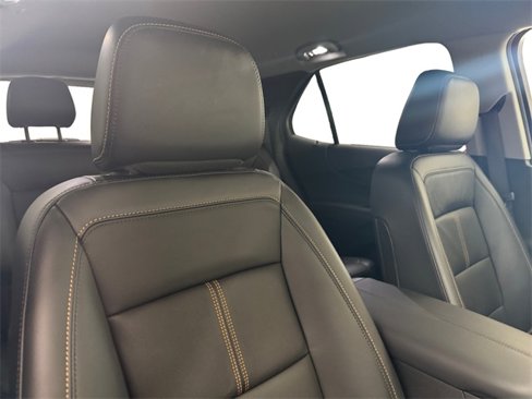 Used 2022 Chevrolet Equinox Premier image 12