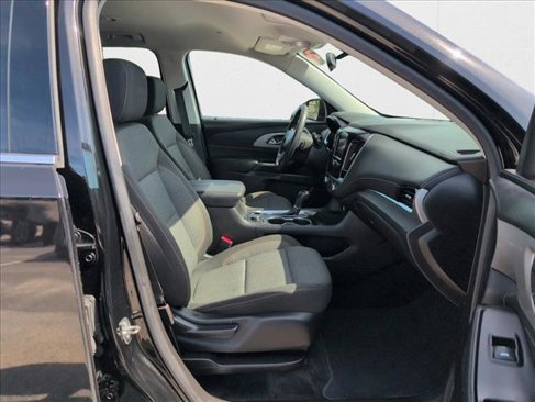 Used 2020 Chevrolet Traverse LS image 22